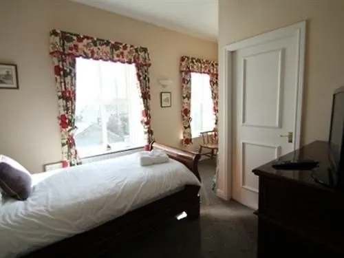 Hotel The Three Acres Inn & Restaurant Huddersfield